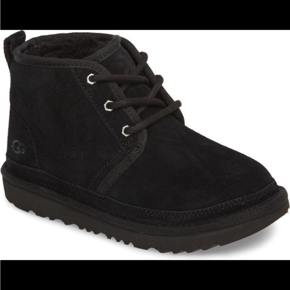 Girls Uggs Boots Neumel II Water Resistant Chukka size 6